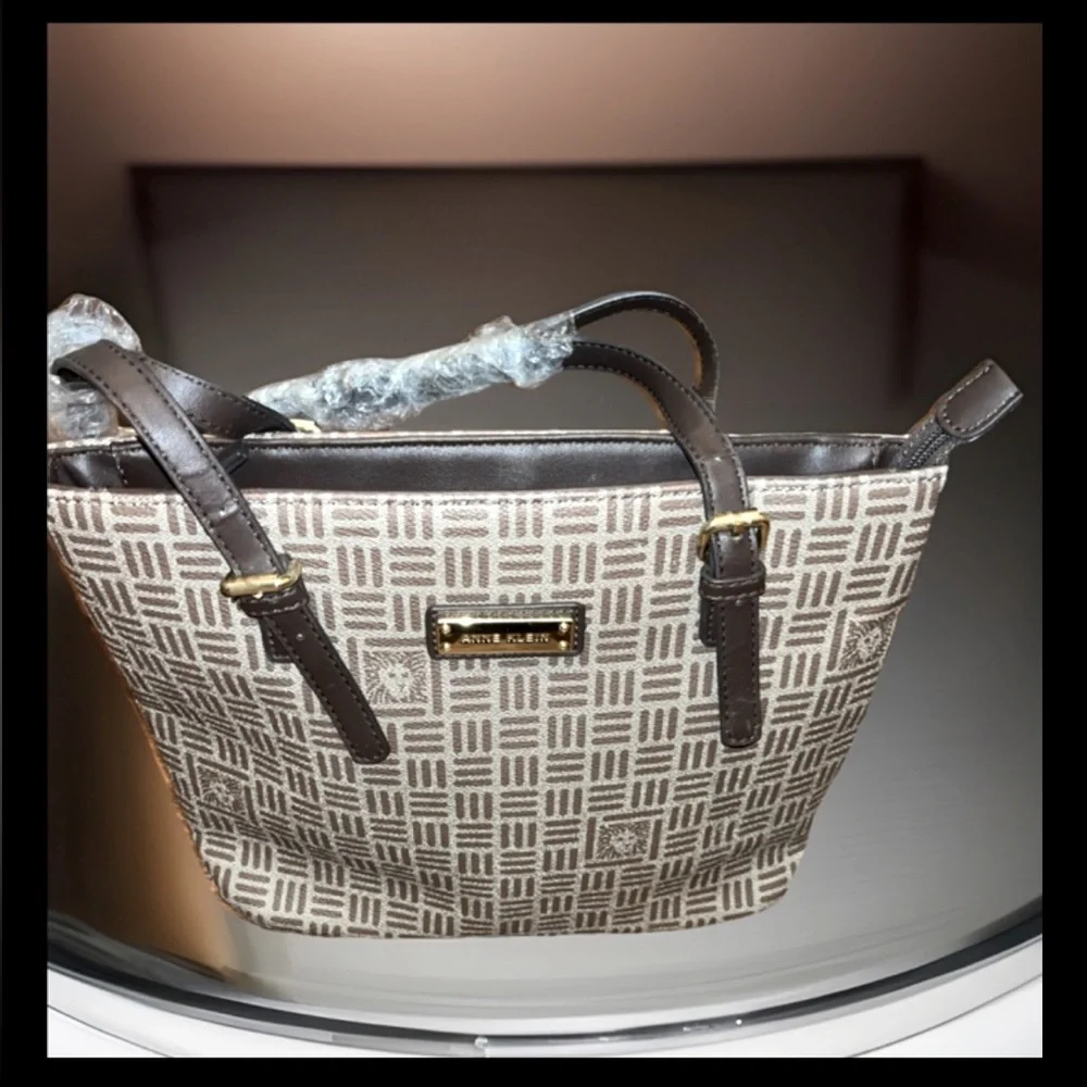 Anne Klein Lion Logo Satchel Shoulder/Handle Khaki/Brown Handbag Purse W/Wallet
